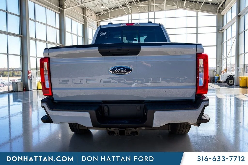 New 2026 Avalanche Ford F-250® XL image 25