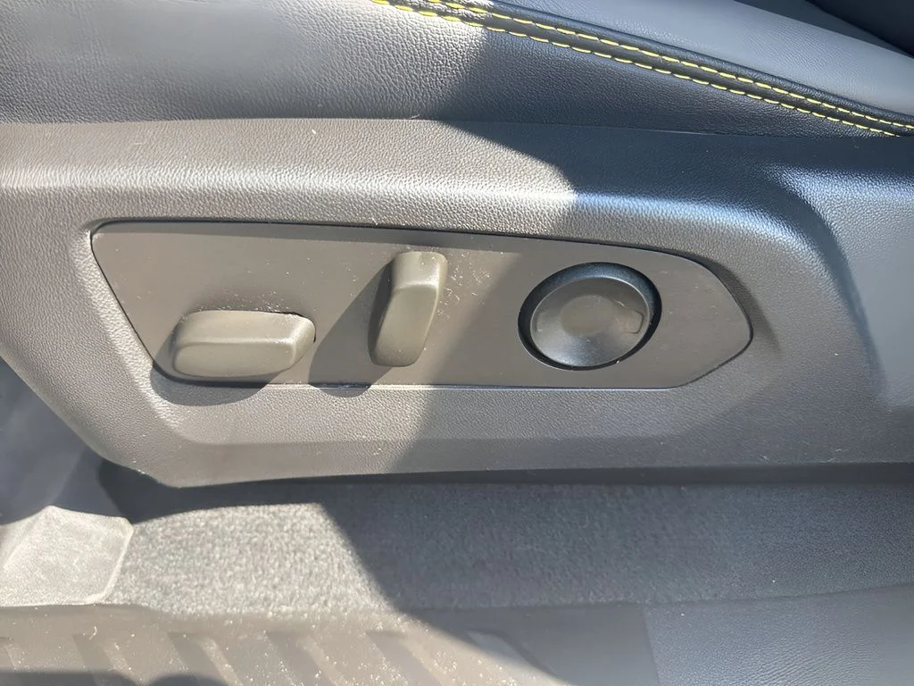 Used 2024 Beige Chevrolet ZR2 image 10