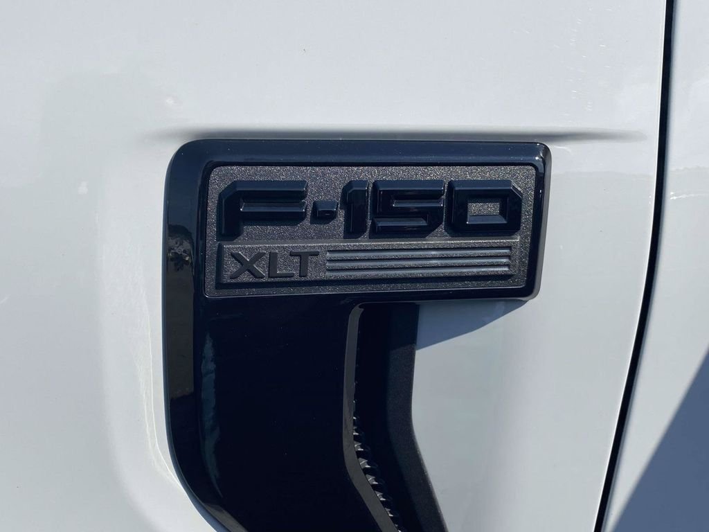 Used 2024 Avalanche Ford XLT image 4