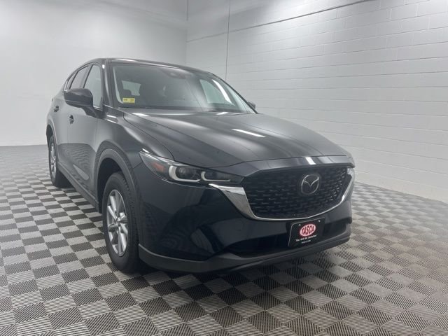 2023 Mazda CX-5 S Select Package Auto AWD's photo