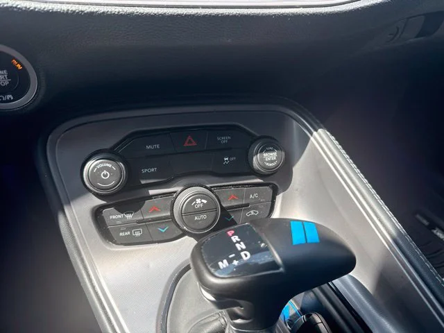 Used 2023 Blue Dodge SXT image 38