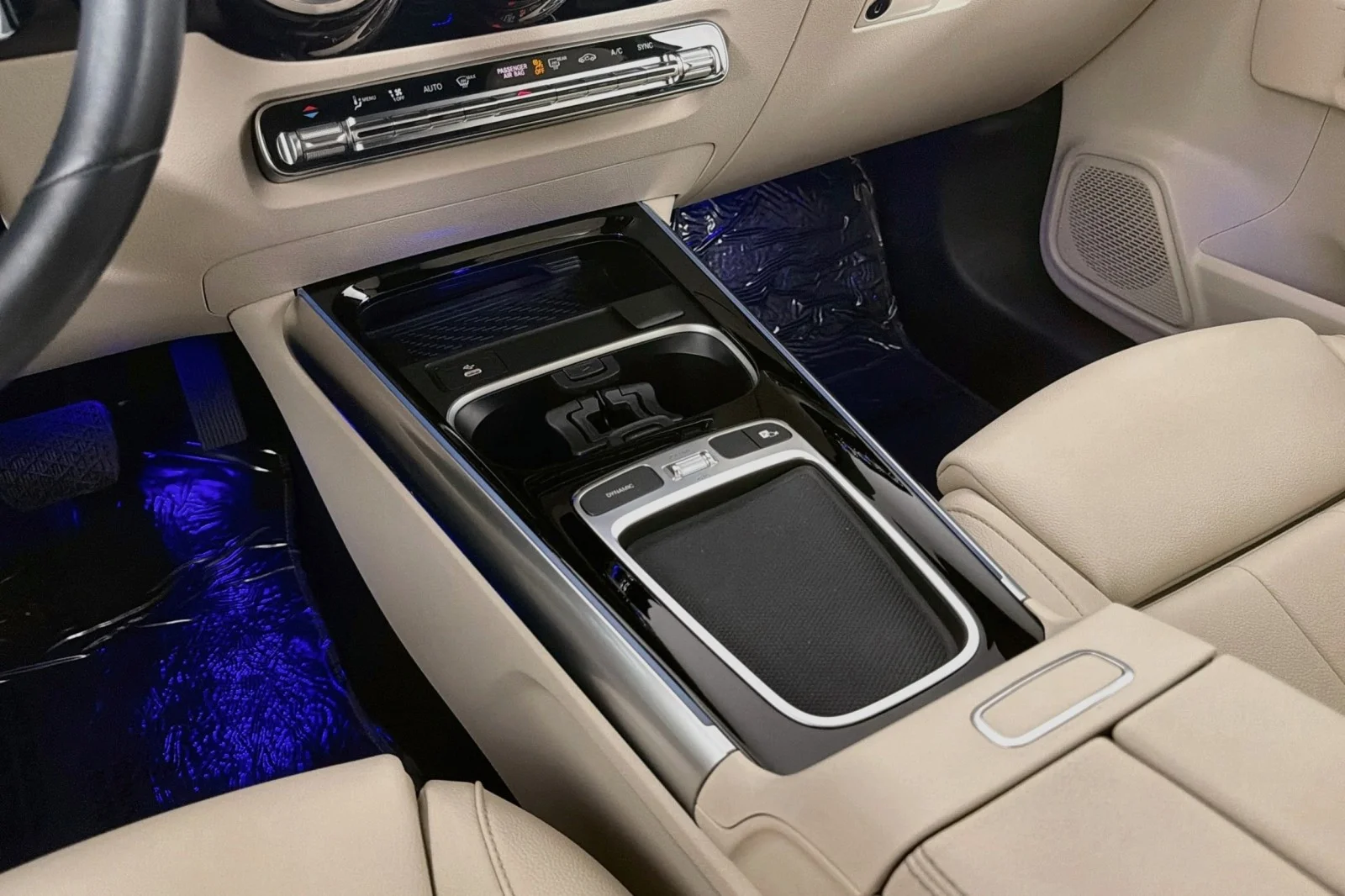 Used 2024 Polar White Mercedes-Benz 250 image 6