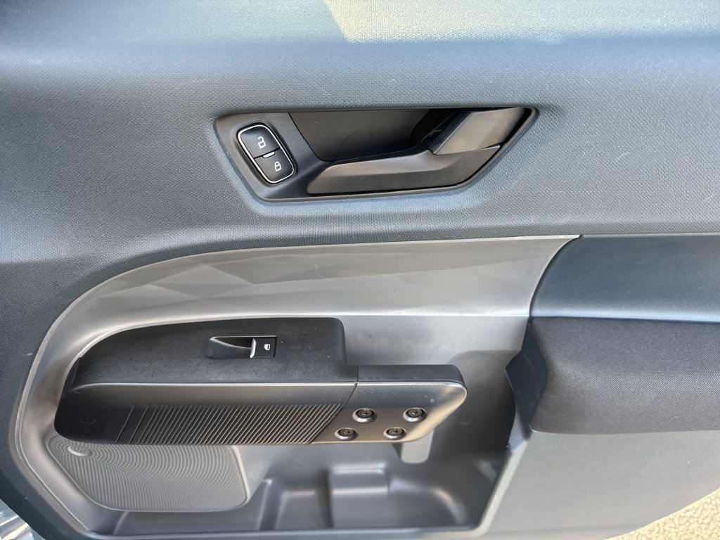 Used 2022 Blue Ford XL image 14