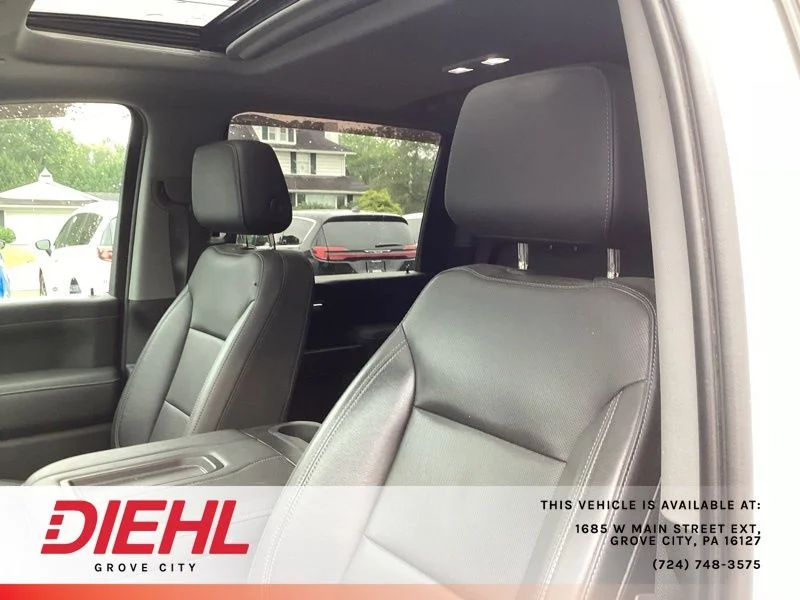 Used 2020 White GMC SLT image 23