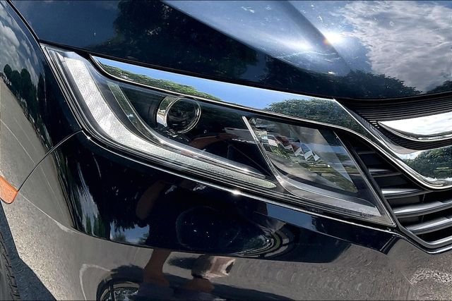 Used 2020 Black Honda EX-L image 28