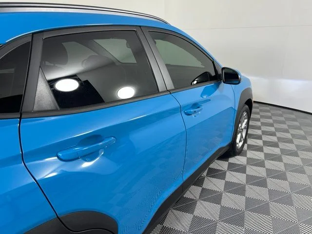 Used 2022 Green Hyundai SEL image 9