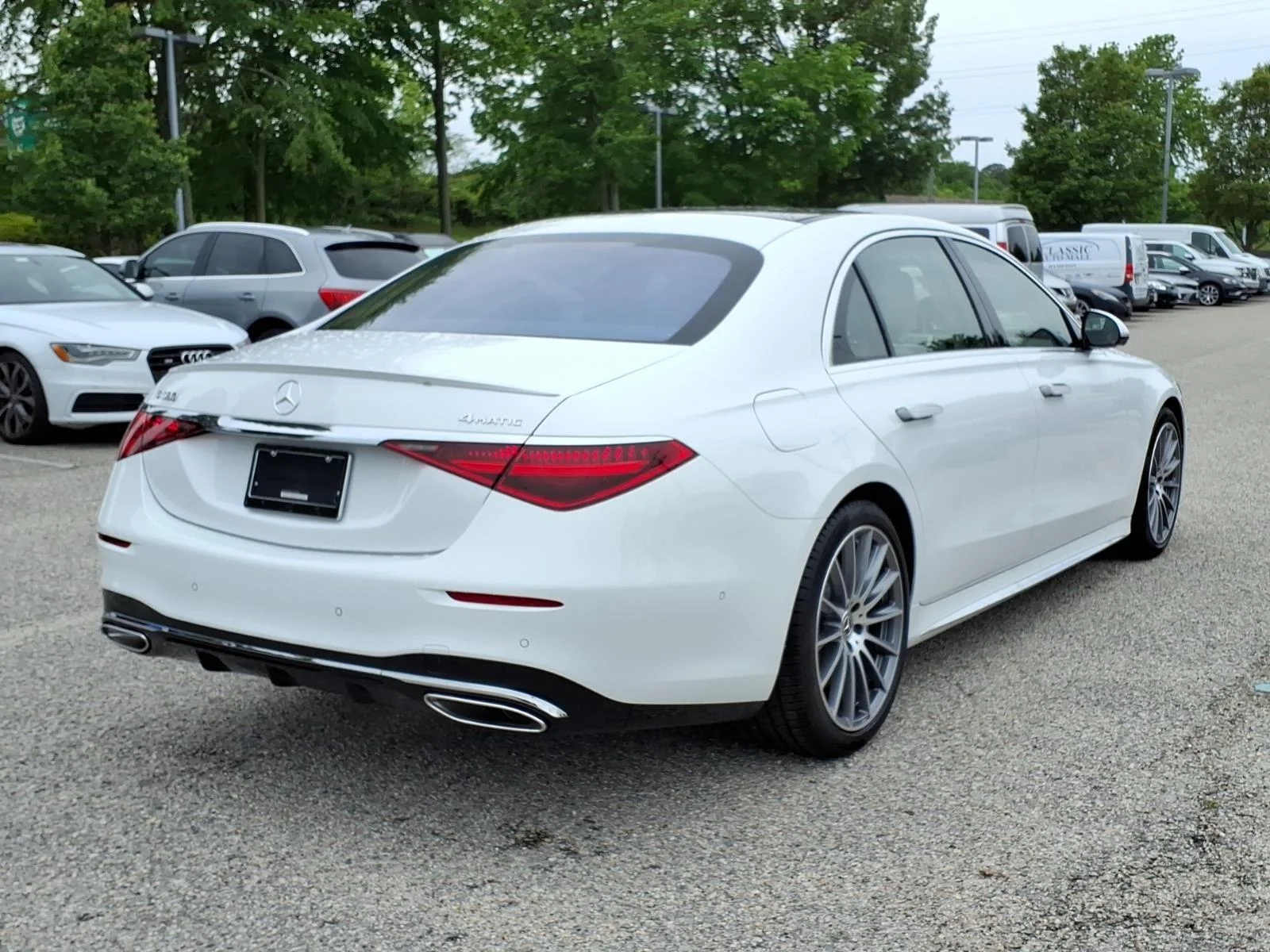 New 2026  Mercedes-Benz S 580 image 6