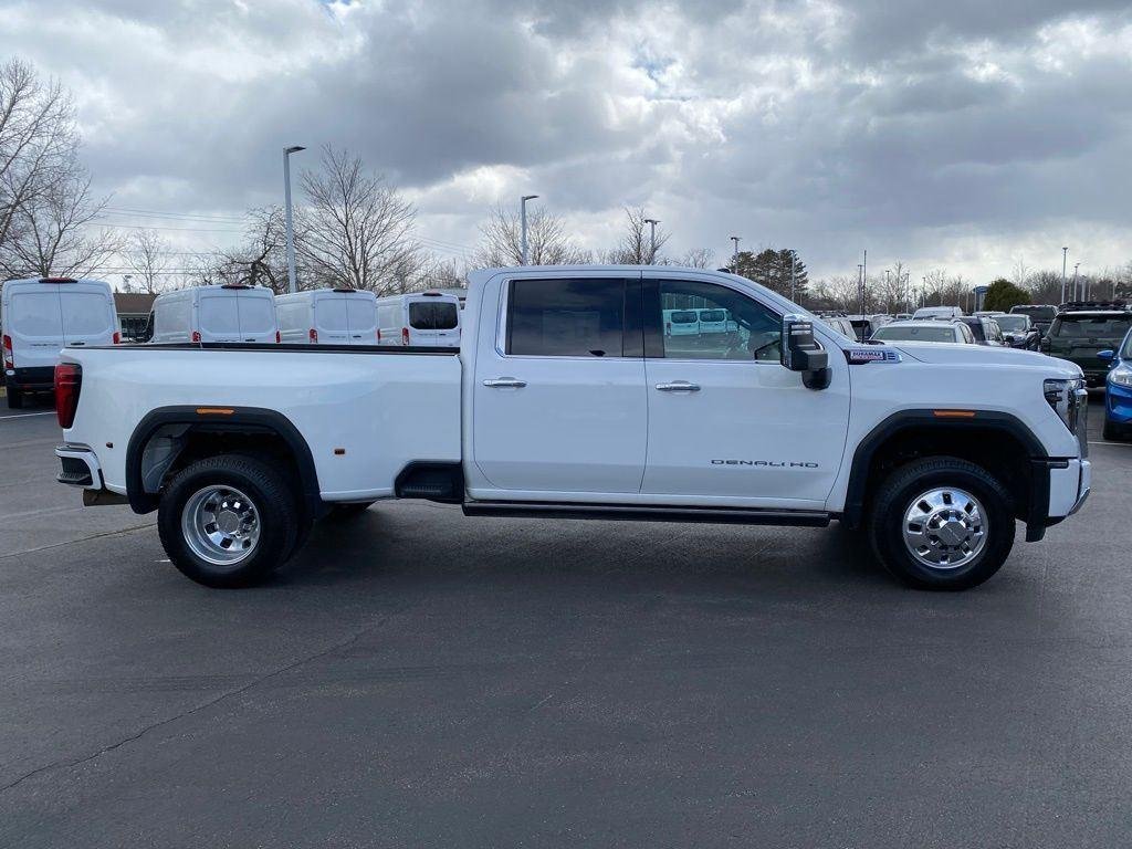Used 2024 Summit White GMC Denali image 12