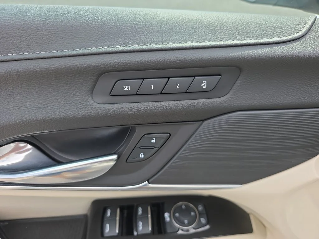 Used 2024 White Cadillac Premium Luxury image 17