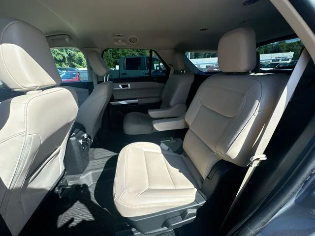 Certified Used 2023 Gray Ford Limited image 29