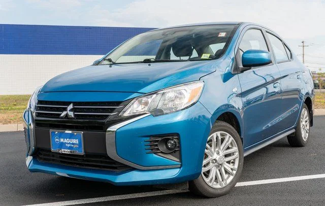 Used 2024 Blue Mitsubishi LE image 1