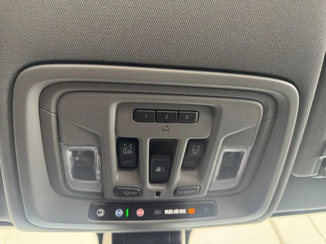 Used 2021 Black Chevrolet LTZ image 10