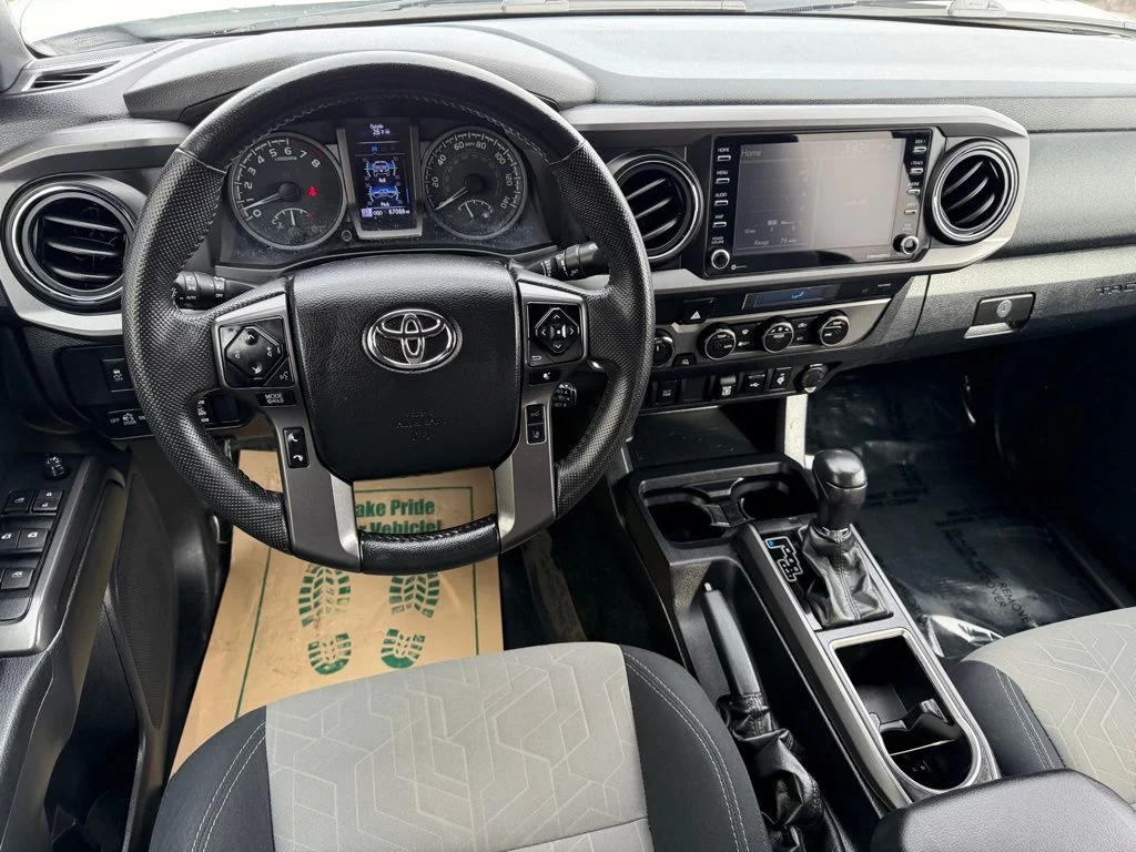 Used 2022 White Toyota TRD Off-Road image 14