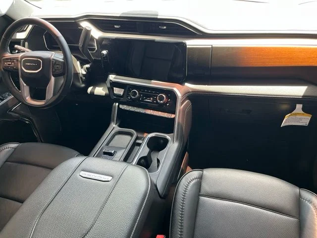 Used 2025 Silver GMC Denali image 16