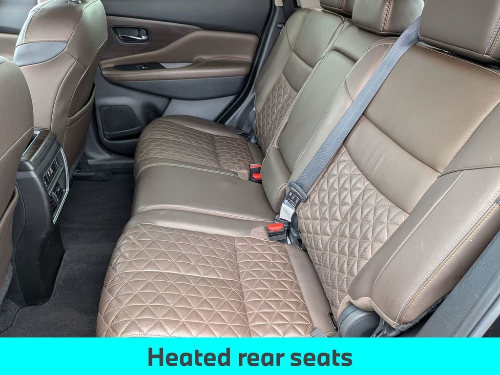 Used 2021 Black Nissan Platinum image 27