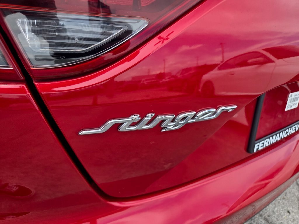 2022 Kia Stinger GT2 - Photo 12