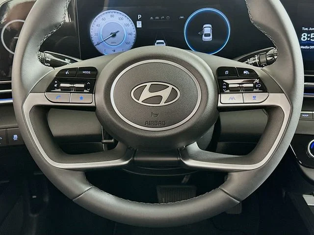 New 2026 Hyundai ELANTRA Limited