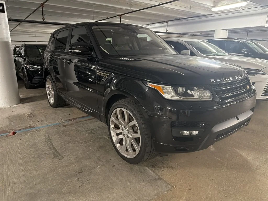 Used 2016  Land Rover 3.0L V6 Supercharged HSE image 1