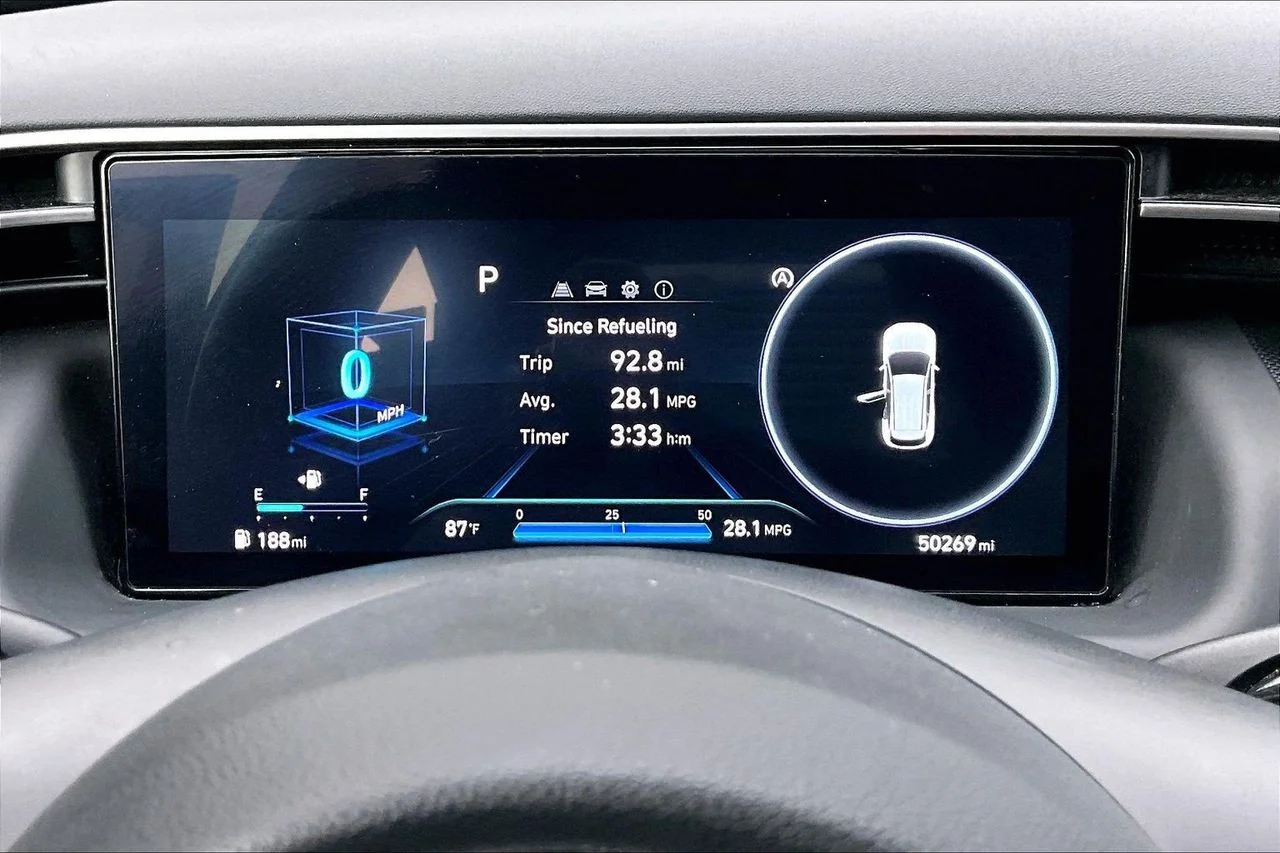 Certified Used 2024 White Hyundai SEL image 9