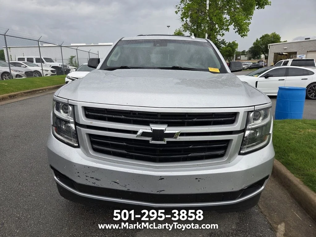 Used 2018 Silver Chevrolet Premier image 2