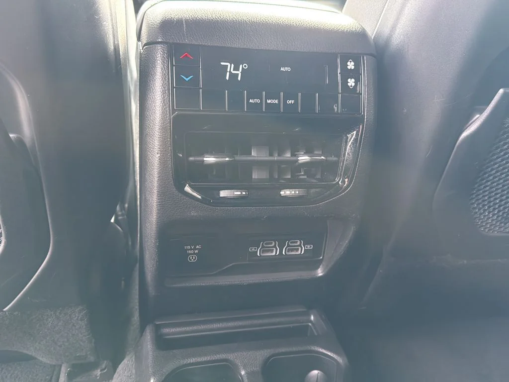 Used 2021 White Jeep Altitude image 17