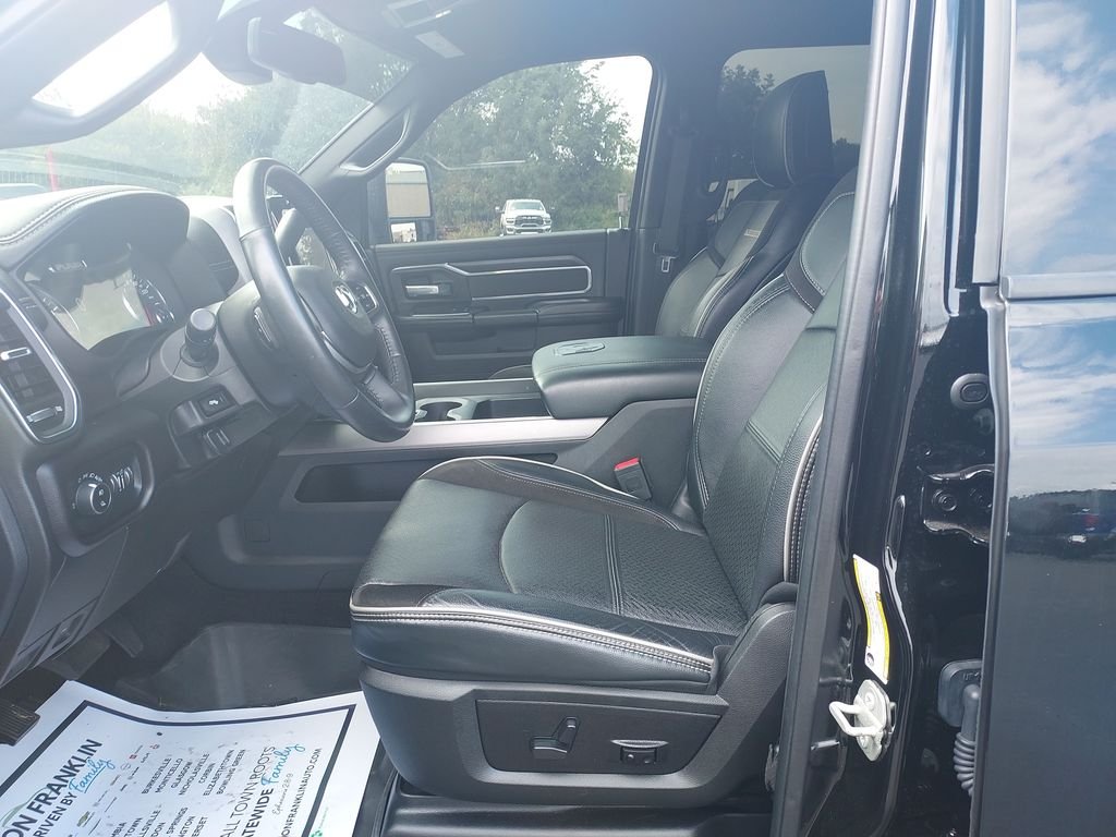 Used 2024 Black Ram Laramie image 13