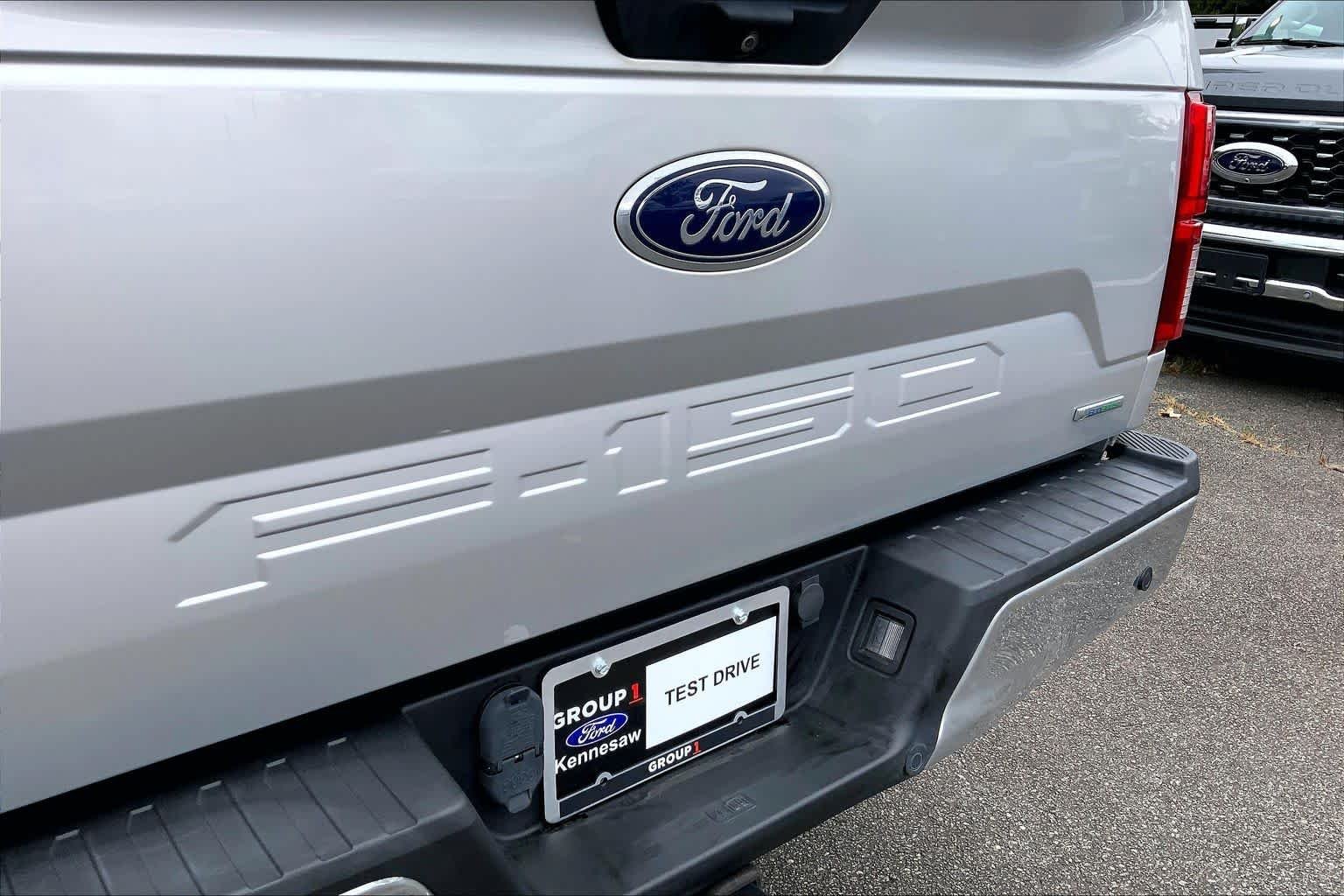Used 2018 Ingot Silver Ford XLT image 30
