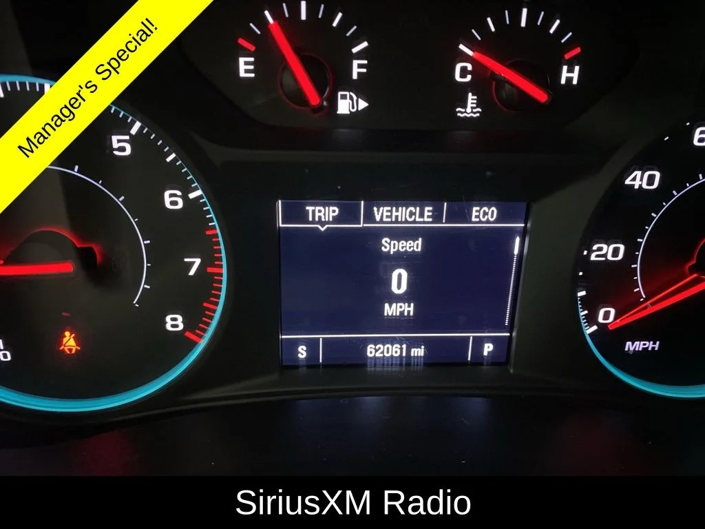 Used 2023 Gray Chevrolet LT image 4
