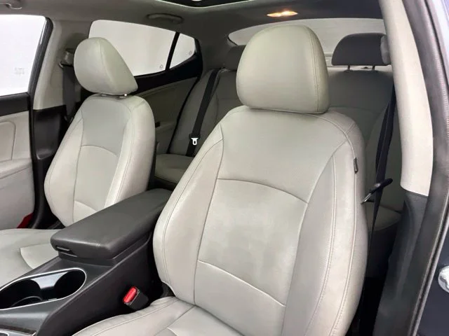 Used 2015 Blue Kia EX image 2