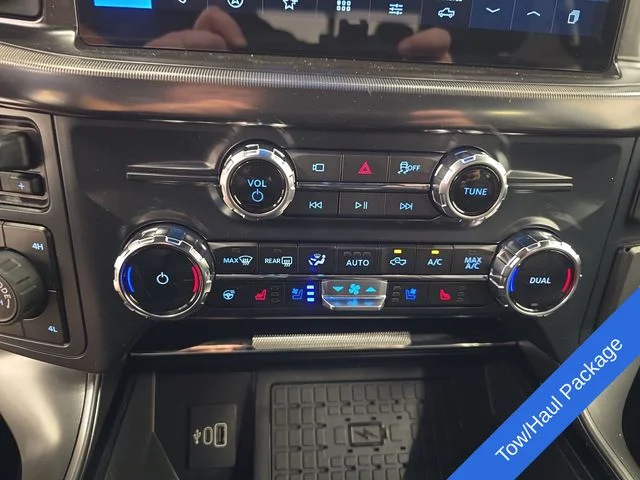 New 2026 Iconic Silver Metallic Ford Lariat® image 27