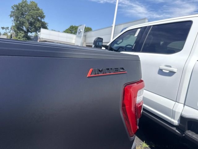 Used 2022 Agate Black Metallic Ford Lariat image 13