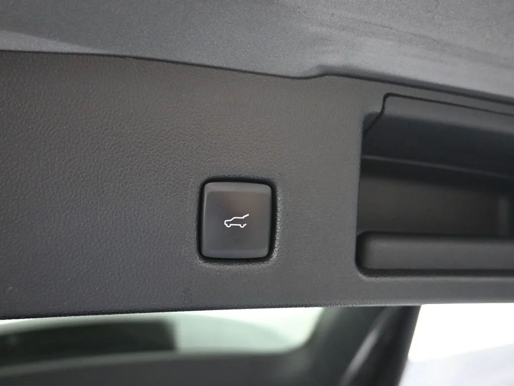 Used 2024 Gray Ford Active image 13