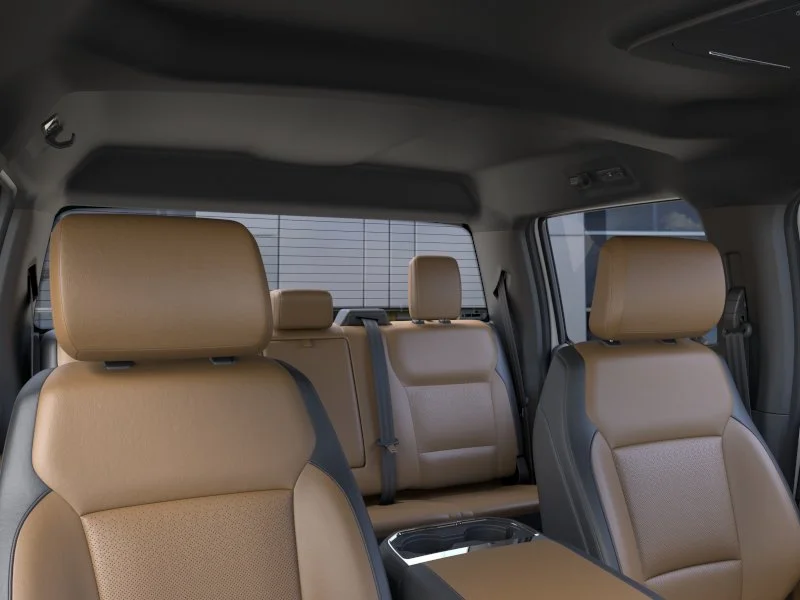 New 2026 Oxford White Ford Lariat image 47