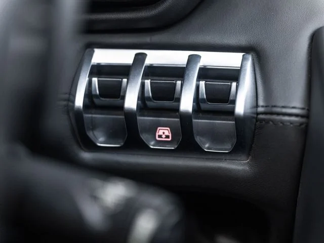 Used 2014  Lamborghini  image 30