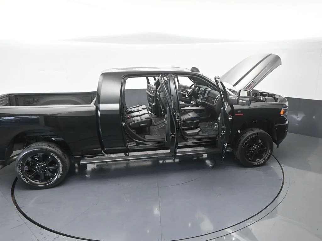 Used 2024 Diamond Black Crystal Pearlcoat Ram Laramie image 68