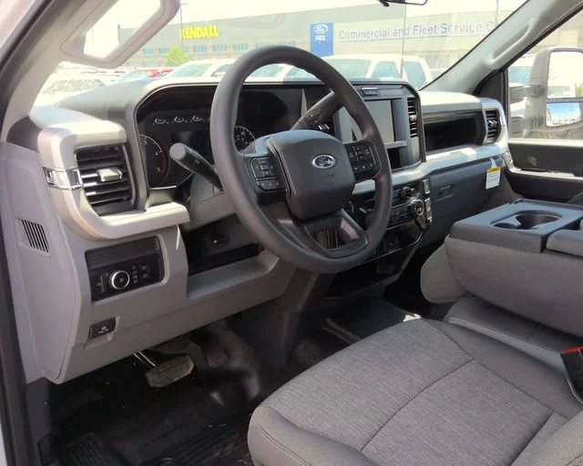 New 2026 Oxford White Ford XL image 15