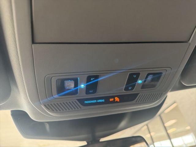 Used 2022 White Ford XLT image 22