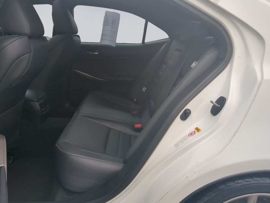 Used 2016 White Lexus 200t image 14