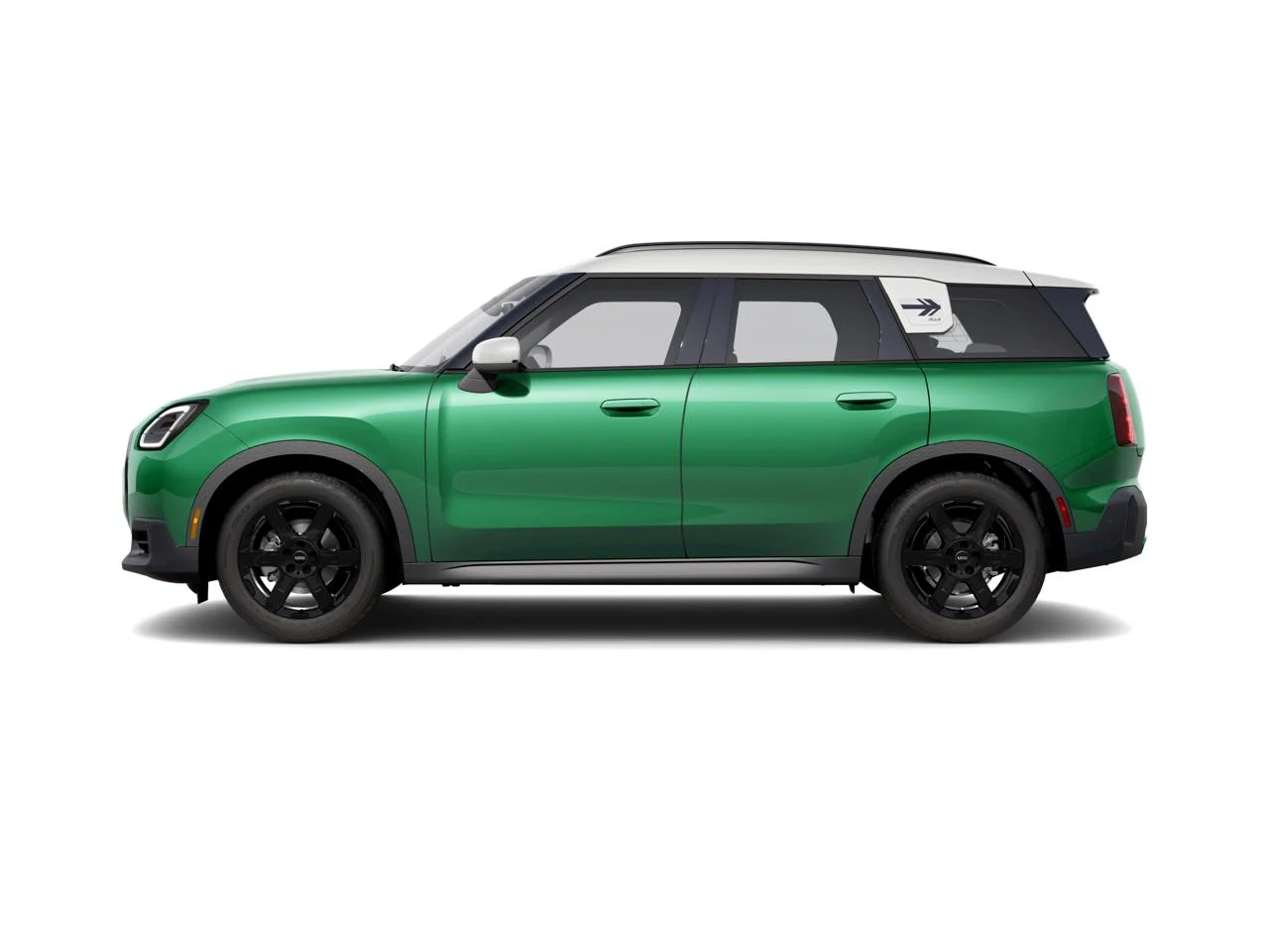 New 2027 British Racing Green MINI Signature Plus image 4