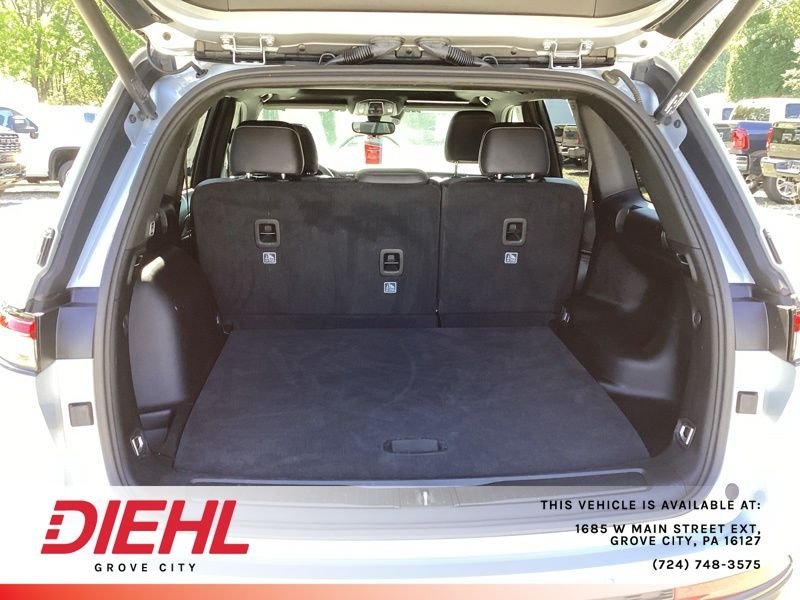 Used 2023 Silver Jeep Altitude X image 13