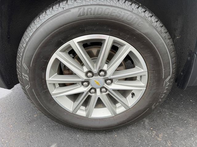 Used 2023 White Chevrolet LT Leather image 6