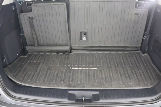 Used 2021 Gray Toyota Platinum image 22