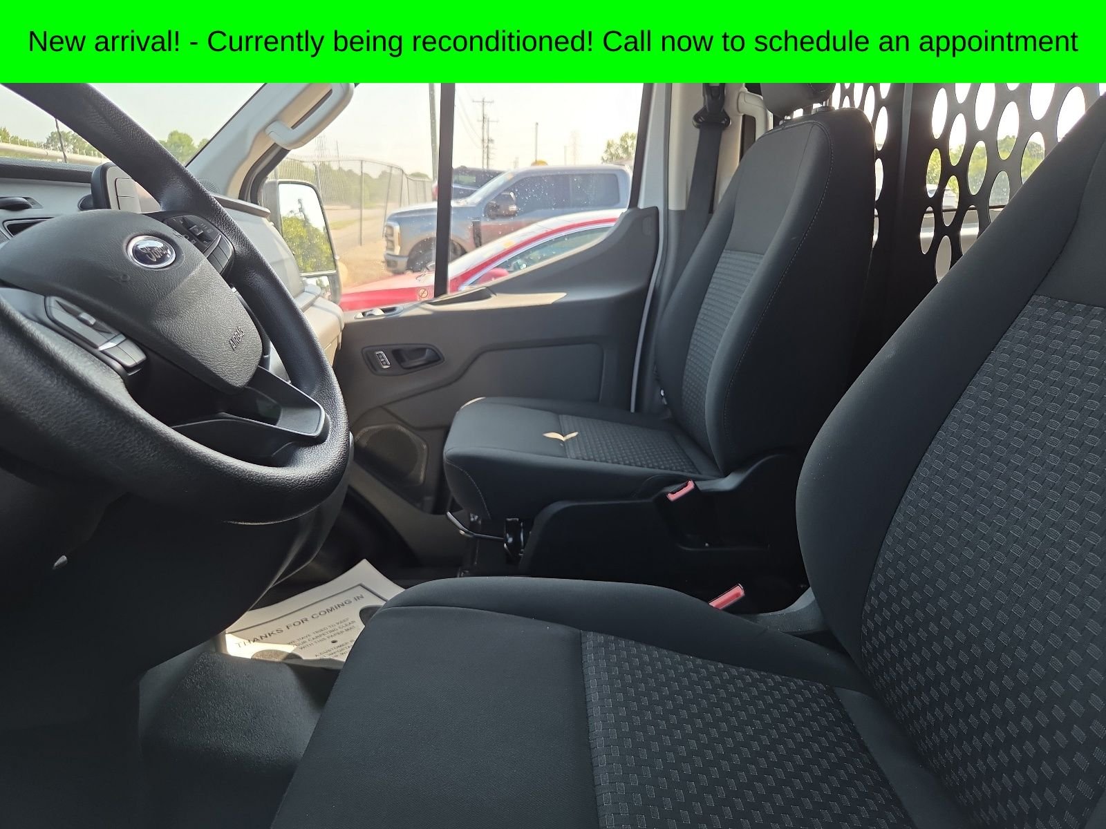 Used 2025 Oxford White Ford Base image 10