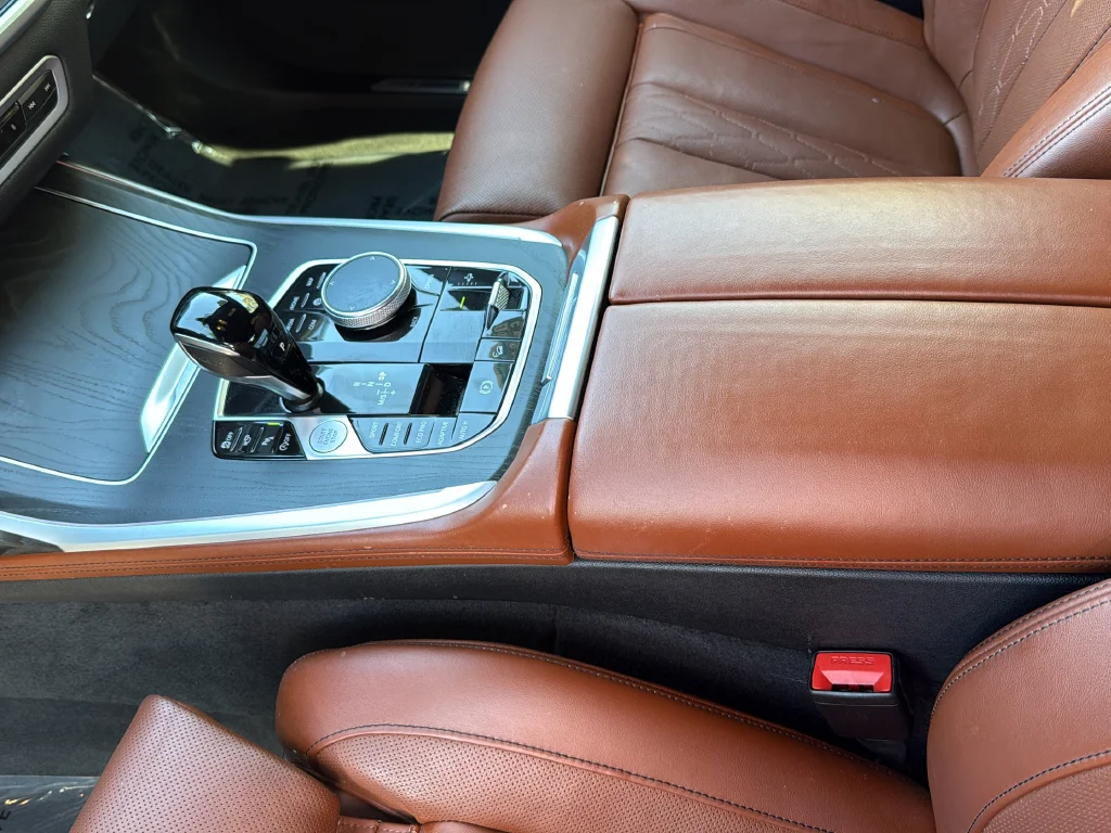 Certified Used 2022 Black BMW M50i image 19