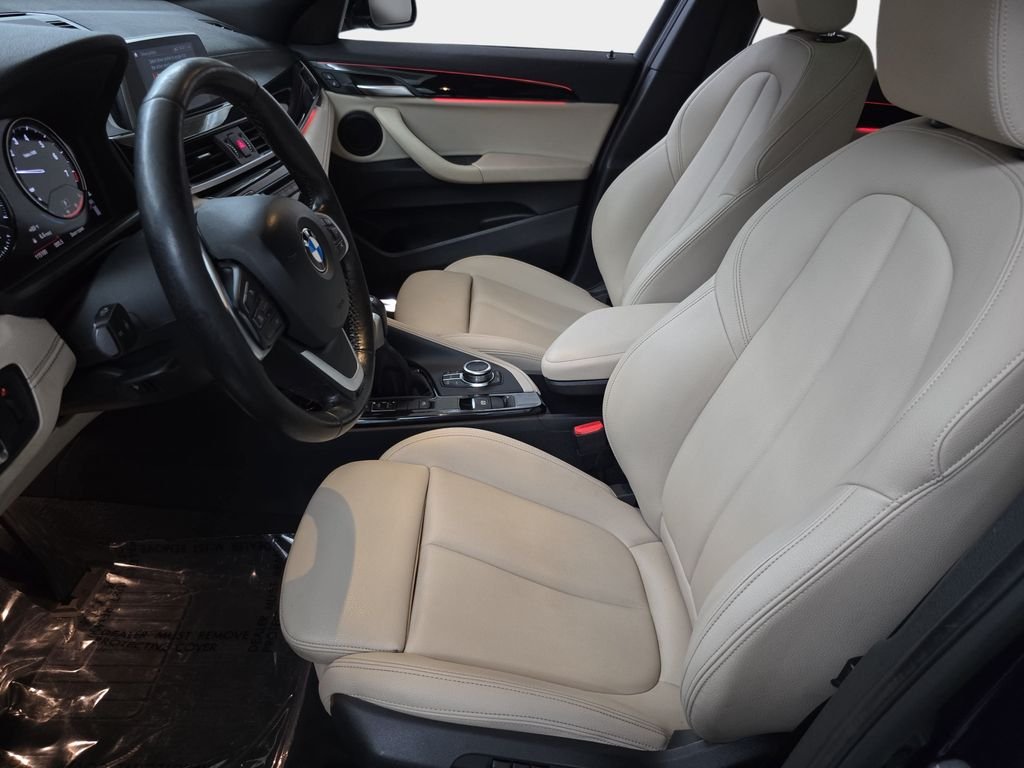 Used 2018 Mediterranean Blue Metallic BMW xDrive28i image 15