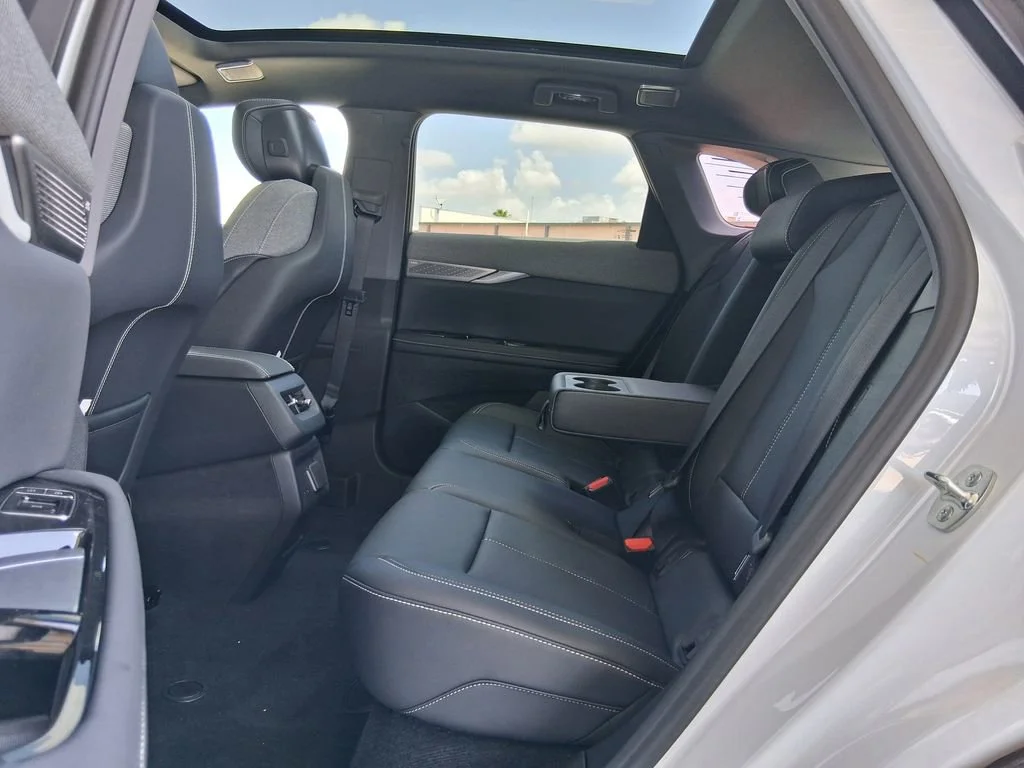 2026 Cadillac OPTIQ Sport - Photo 27