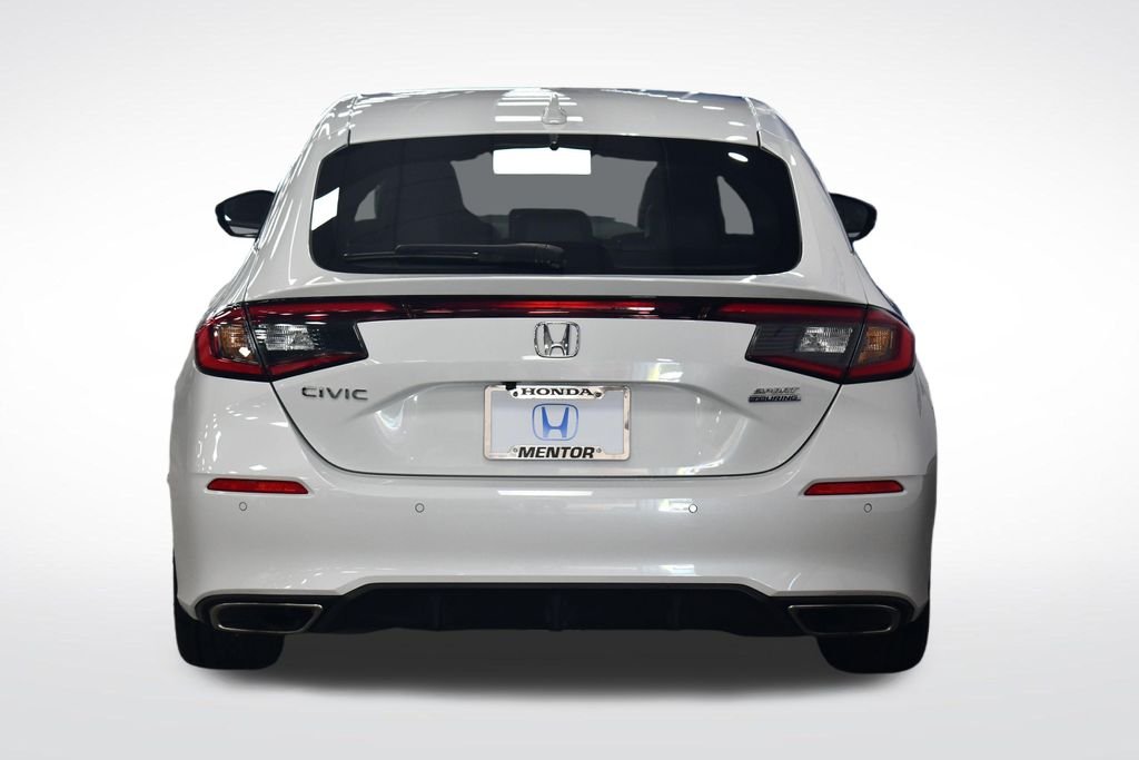Certified Used 2024 Platinum White Pearl Honda Sport Touring image 4