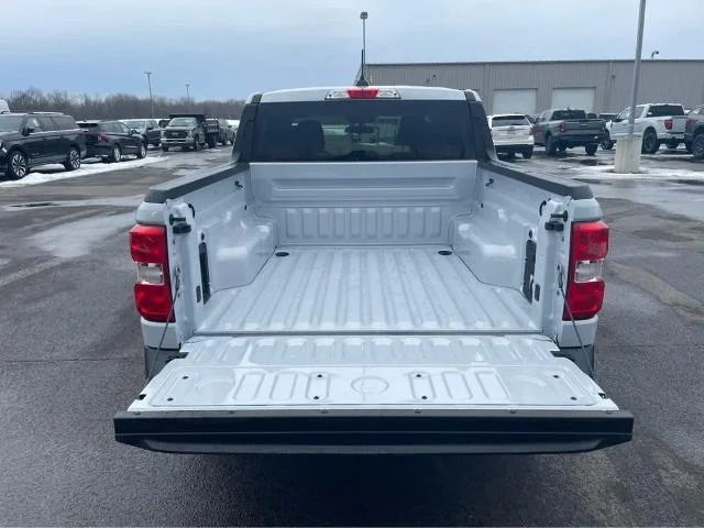 New 2026 Space White Metallic Ford XLT image 45