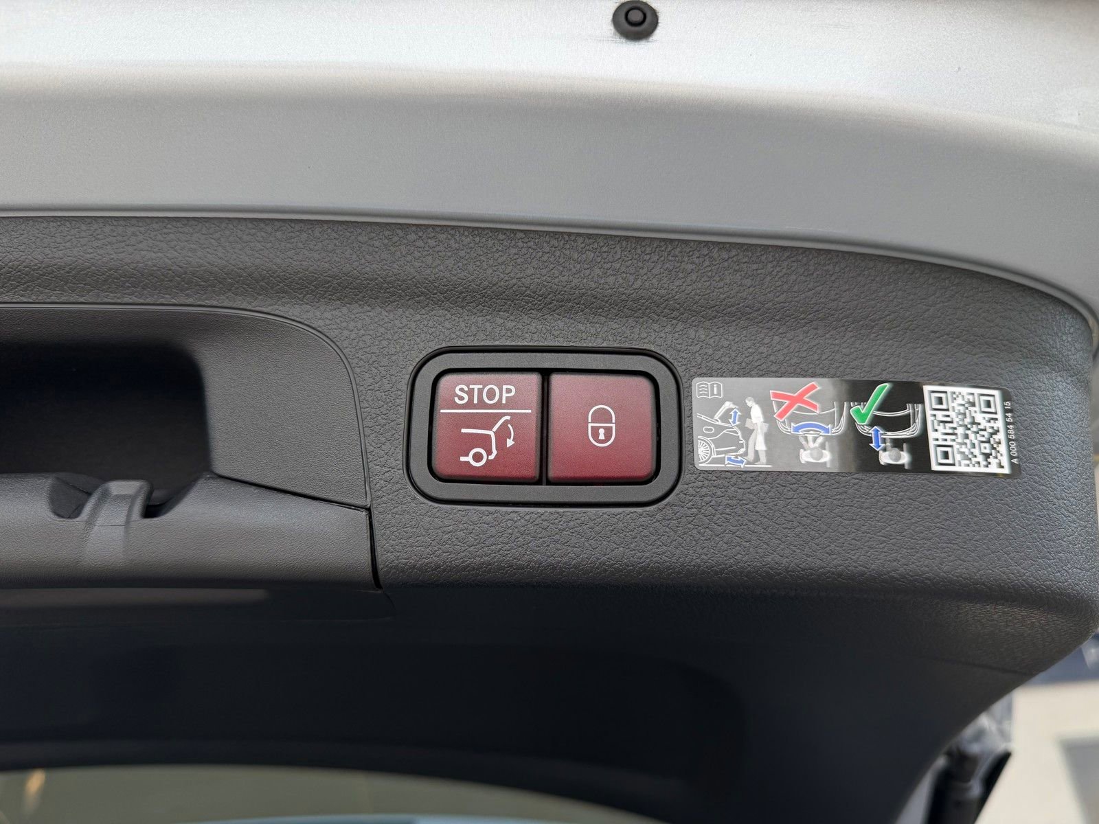 New 2026 Cirrus Silver Metallic Mercedes-Benz GLE 450 image 46