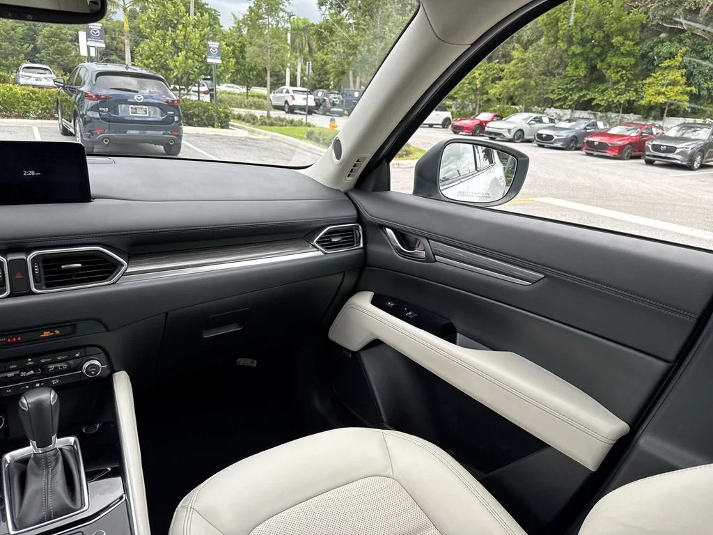Used 2023 Rhodium White Metallic Mazda 2.5 S Premium Package image 15